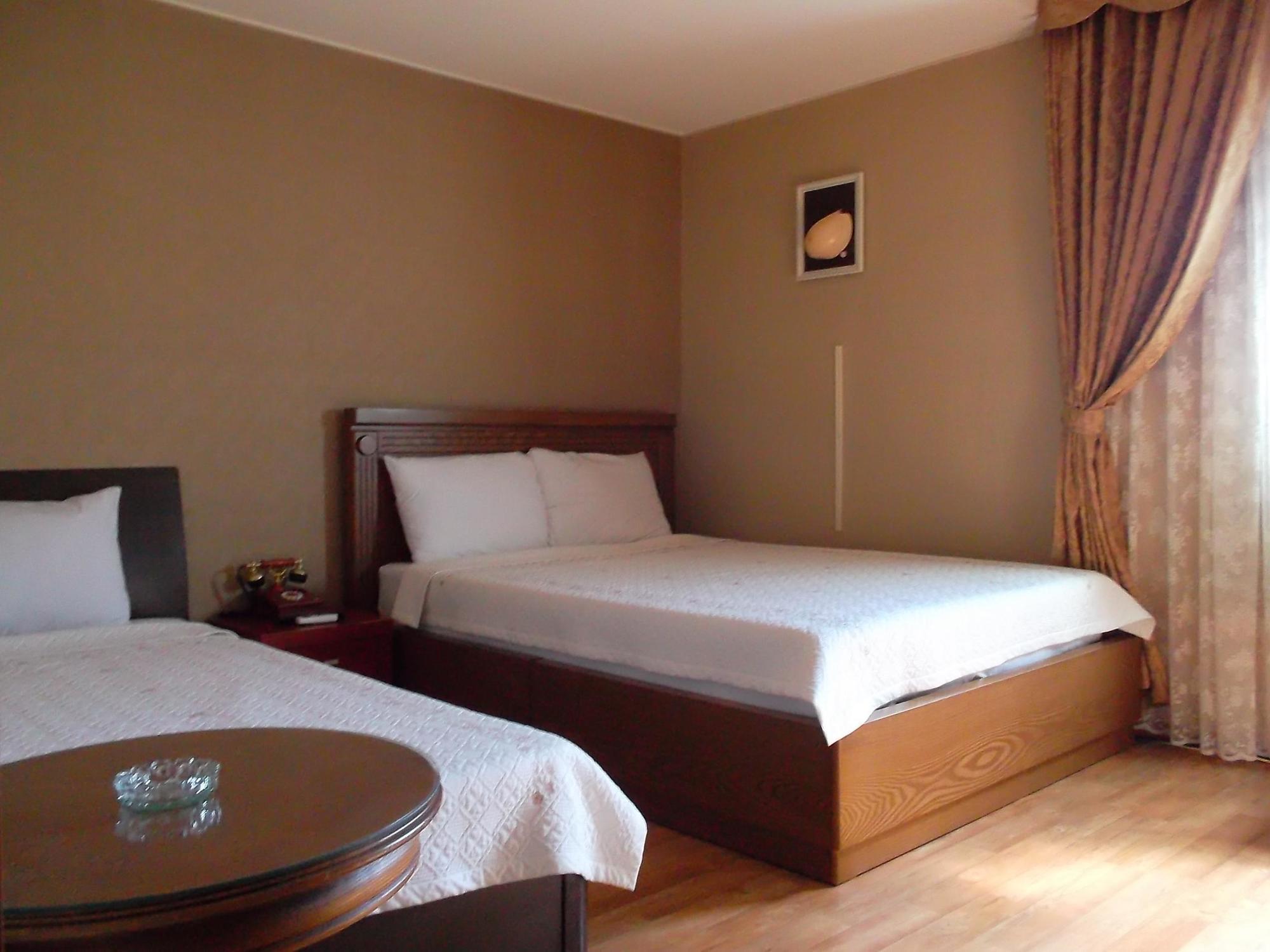 Monaco Hotel Jeju Esterno foto
