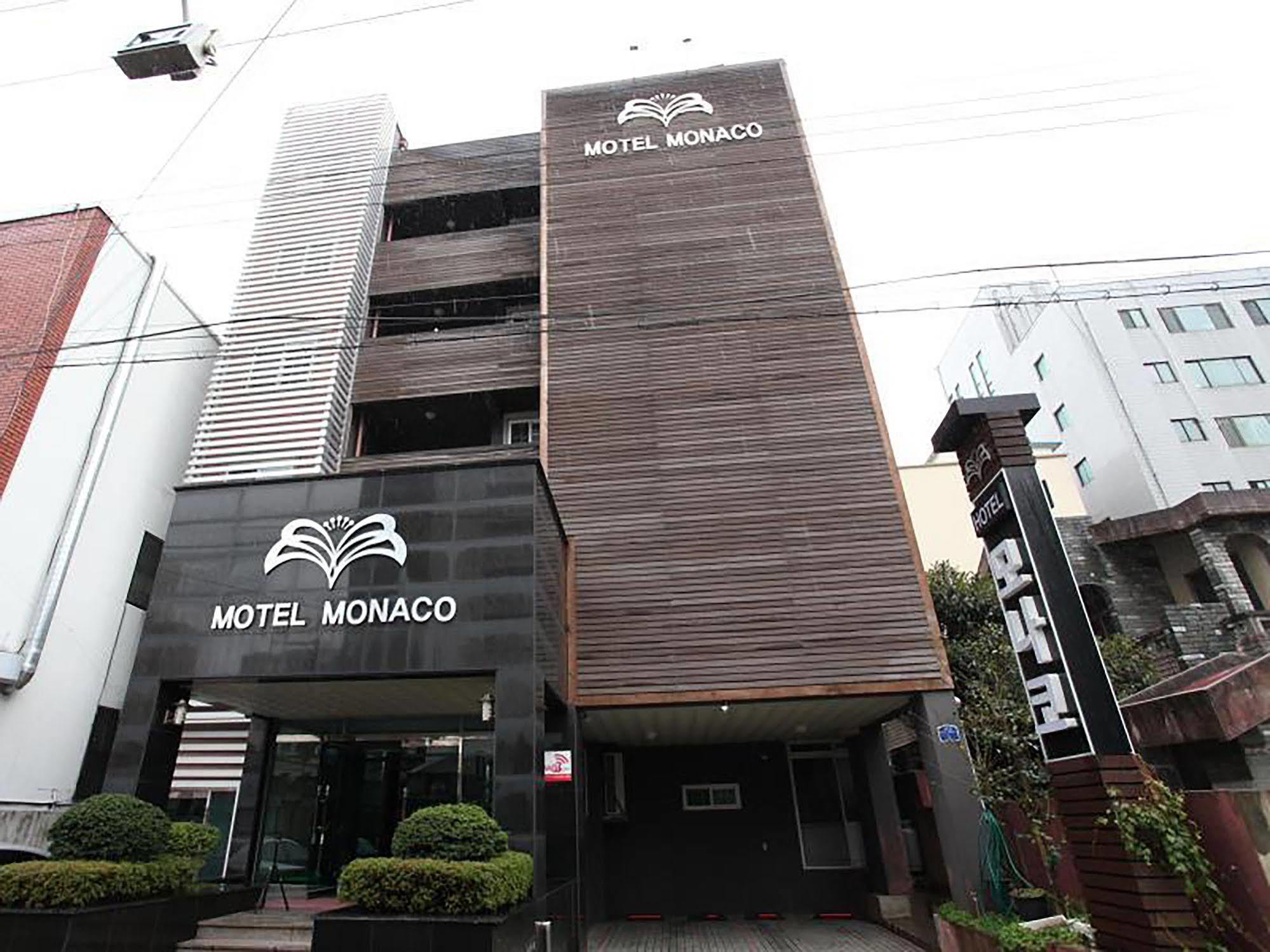 Monaco Hotel Jeju Esterno foto
