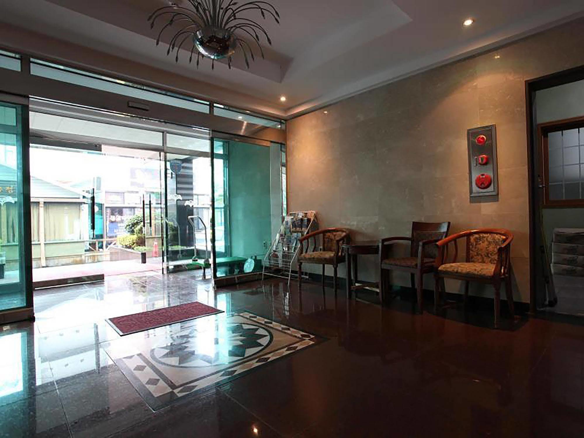 Monaco Hotel Jeju Esterno foto