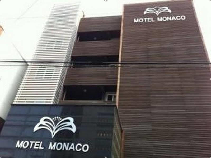 Monaco Hotel Jeju Esterno foto